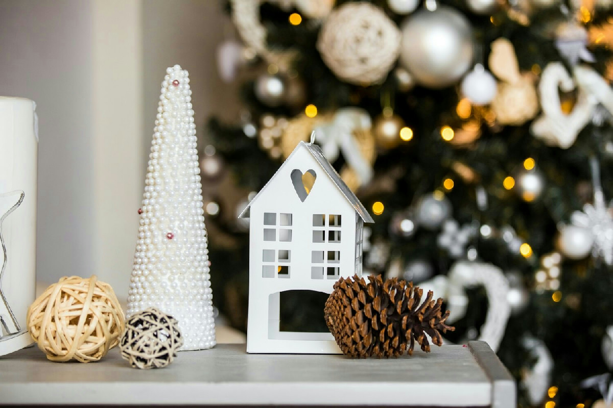 Oltre 30 idee per decorare gli ambienti natalizi e creare un’atmosfera unica per il Natale 2025